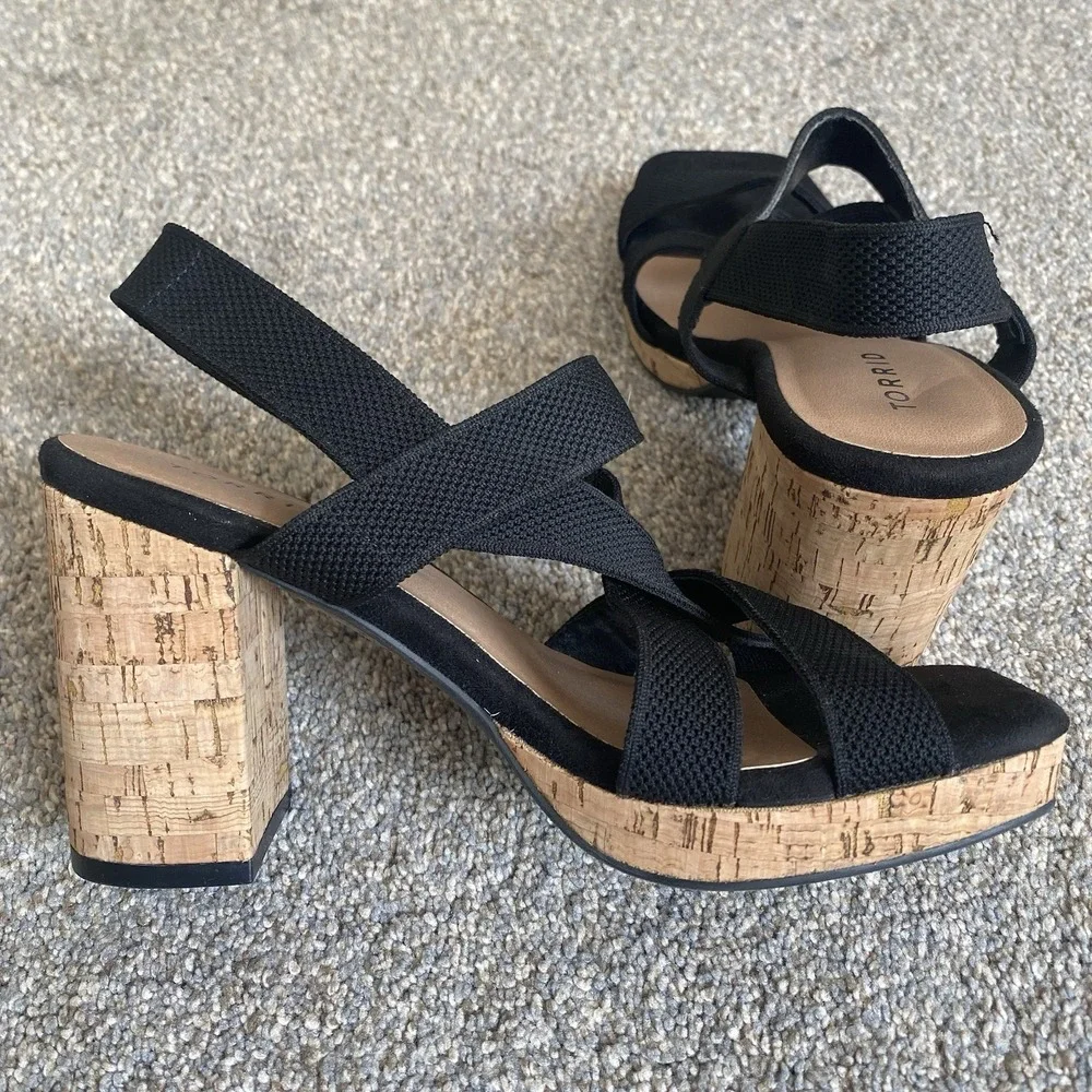 Torrid Platform Chunky Cork Heeled Sandals Size 8.5WW Black Strappy Open Toe